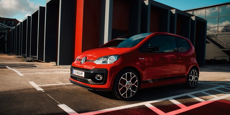 «Карманная ракета» стала быстрее и мощнее. Представлен Volkswagen up! GT - 1 «Карманная ракета» стала быстрее и мощнее. Представлен Volkswagen up! GT