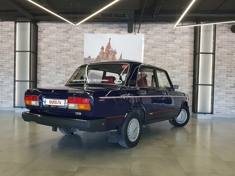 В России за 560 тыс. рублей продают коллекционную &laquo;семерку&raquo; ВАЗ-2107