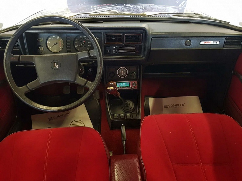 В России за 560 тыс. рублей продают коллекционную &laquo;семерку&raquo; ВАЗ-2107