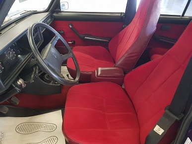 В России за 560 тыс. рублей продают коллекционную &laquo;семерку&raquo; ВАЗ-2107