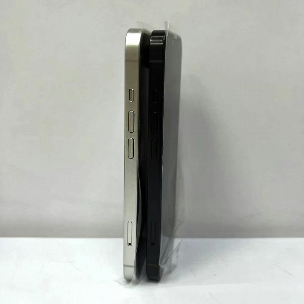 А вот и он во всей красе: появились первые живые фотографии макетов нового iPhone