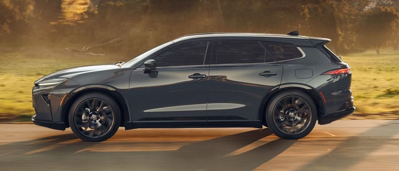 Альтернатива Lexus RX от самой Toyota. В России начали продавать полноприводный кроссовер Toyota Crown Signia 2025, цена не шокирует