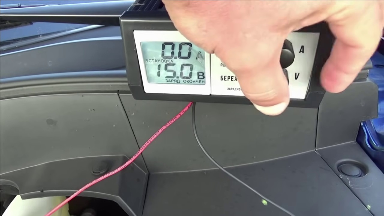 Как зарядить аккумулятор, не снимая его с автомобиля - 18 Как зарядить аккумулятор, не снимая его с автомобиля - 18