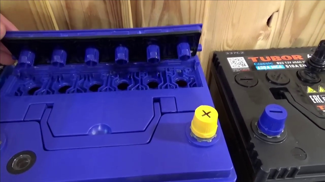 Как зарядить аккумулятор, не снимая его с автомобиля - 4 Как зарядить аккумулятор, не снимая его с автомобиля - 4