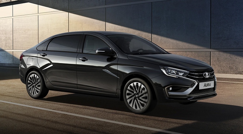 Продажи невелики, но АвтоВАЗ не остановить: выпуск Lada Aura увеличился до 30 машин в сутки