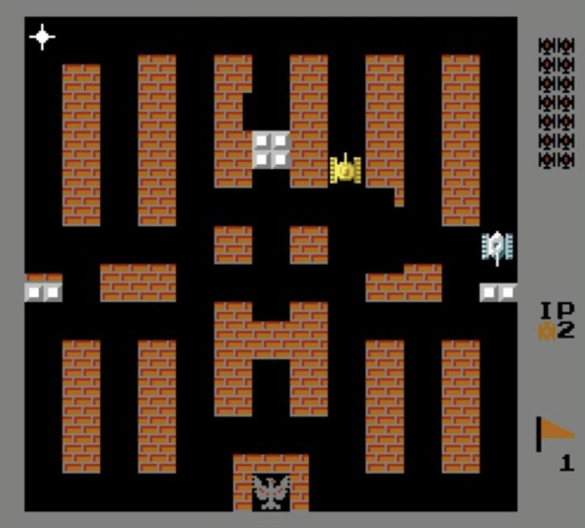 Battle City. Нужно перемещать свой танк по городу и уничтожать вражеские танки, защищая свою базу в нижней части экрана. Графика простая, но всё узнаваемо: танки выглядят как танки, кирпичи выглядят как кирпичи, деревья выглядят как деревья и т. д. Эти незатейливые танчики тоже можно отнести к лучшим приставочным играм.