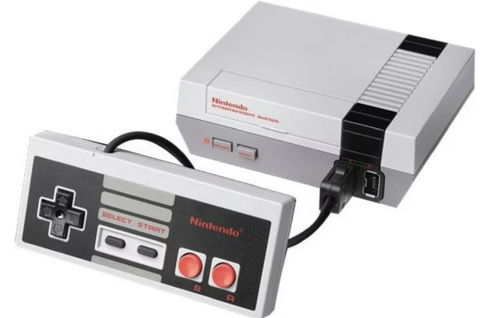 Nintendo Entertainment System (NES) появилась в 1983 году