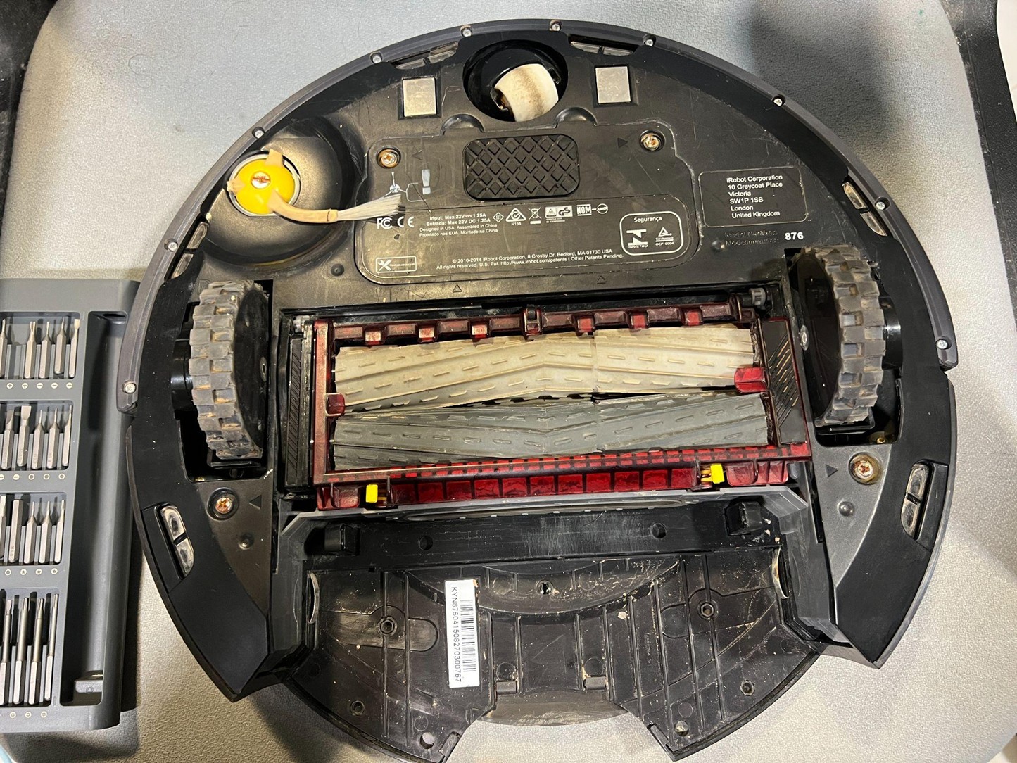 Неожиданные последствия стихийных бедствий: как я пытался робот-пылесос iRobot отремонтировать - 5