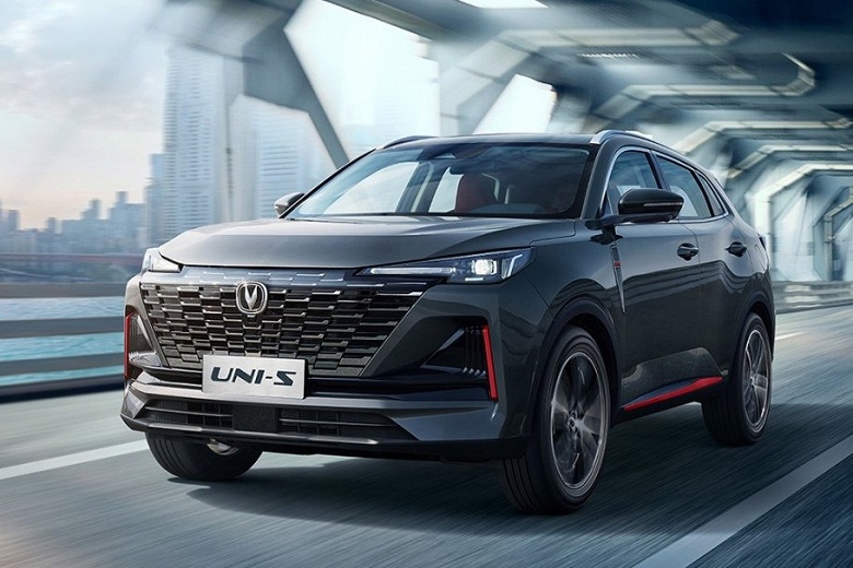 В России закончились Changan CS55 Plus. Теперь бестселлер называется иначе - 1 В России закончились Changan CS55 Plus. Теперь бестселлер называется иначе