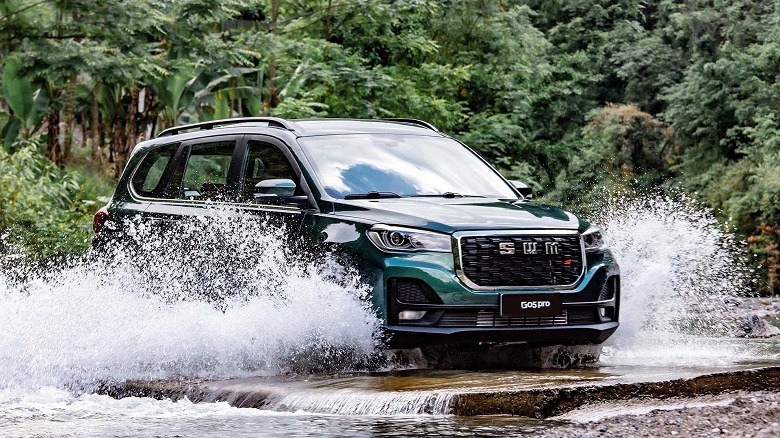 Большой современный кроссовер, аналог Geely Monjaro, всего за 1,5 млн рублей. Цена на собираемые в России SWM G05 Pro сильно упали