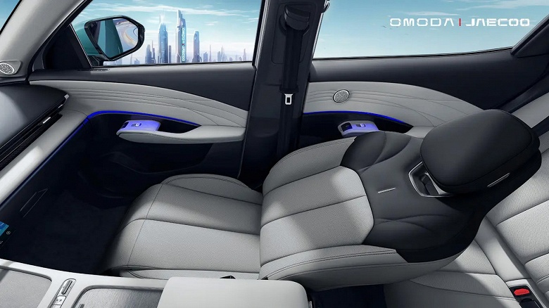 В России анонсировали флагманский кроссовер Omoda C7 &mdash; он должен оказаться очень тихим