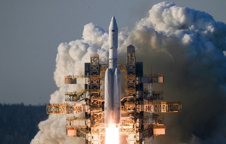 Роскосмос: новые автономные испытания стартового комплекса ракеты &laquo;Ангара&raquo; стартуют в 2025 году