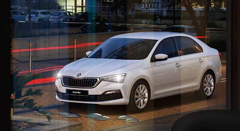 Ускользающая бюджетная модель. В России продают одни из последних Skoda Rapid, недорого - 1 Ускользающая бюджетная модель. В России продают одни из последних Skoda Rapid, недорого