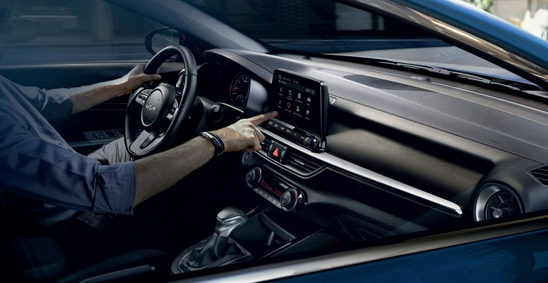 &laquo;Забытый&raquo; Kia Cerato российской сборки выставили на продажу: 2,0-литровый атмосферный мотор и классический 6-ступенчатый &laquo;автомат&raquo; за 3 млн рублей