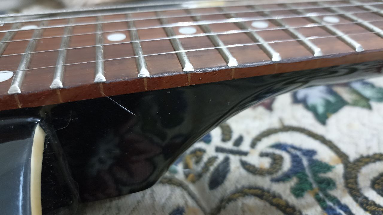 Электрогитара по доступной цене, не нуждающаяся в доработках - 14 Электрогитара по доступной цене, не нуждающаяся в доработках - 14