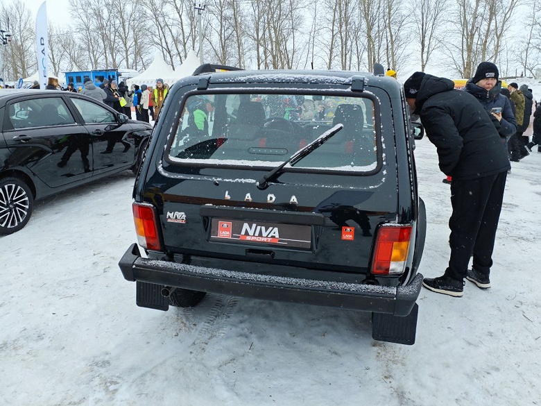 Это — Lada Niva Sport. Серийную машину показали на фото - 3 Это — Lada Niva Sport. Серийную машину показали на фото