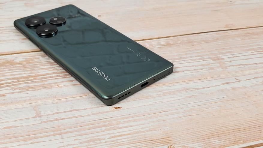 Обзор смартфона Realme GT6: Убийца флагманов или просто агрессивный маркетинг? - 19