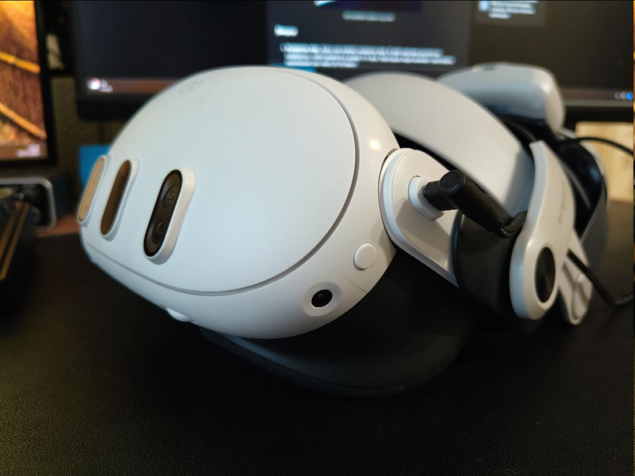 Quest 3 вместе с BoboVR M3 Pro