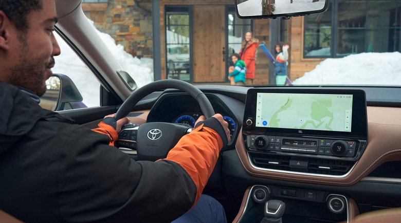 265 л.с., полный привод, 7 мест и легендарная надежность Toyota. В России начали продавать Toyota Grand Highlander 2025