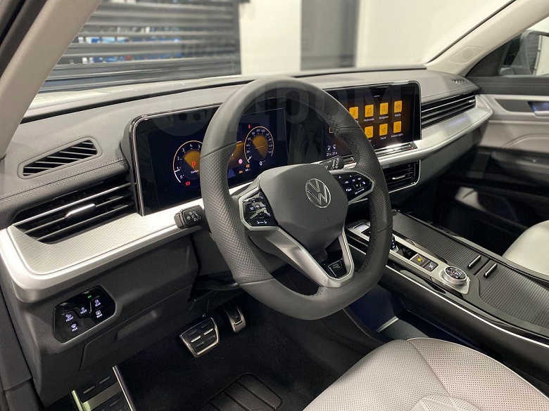 Большой полноприводный кроссовер Volkswagen Tavendor 2025 уже в России &mdash; 7,25 млн рублей за комплектацию R-Line Touring