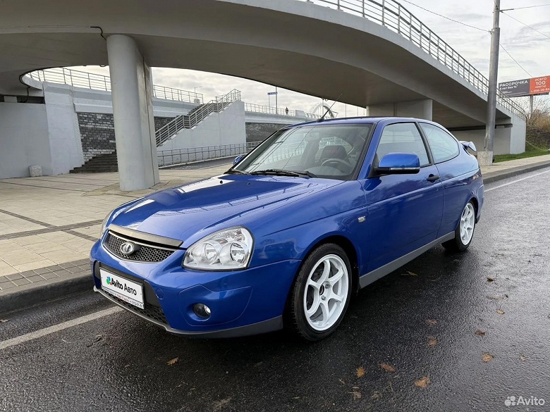 &laquo;ТурбоПриора&raquo;, которая круче Lada Vesta Sportline. Уникальное купе Lada Priora с турбомотором и форсунками Subaru продают в Краснодаре за 1,65 млн рублей