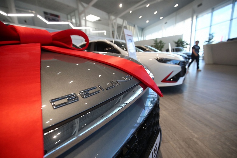 &laquo;Автотор&raquo; намеревается и дальше выпускать авто непопулярных &laquo;мусорных&raquo; (как отметили в &laquo;Рольфе&raquo;) брендов. В BAIC заявили, что слухи об уходе компании из России преувеличены