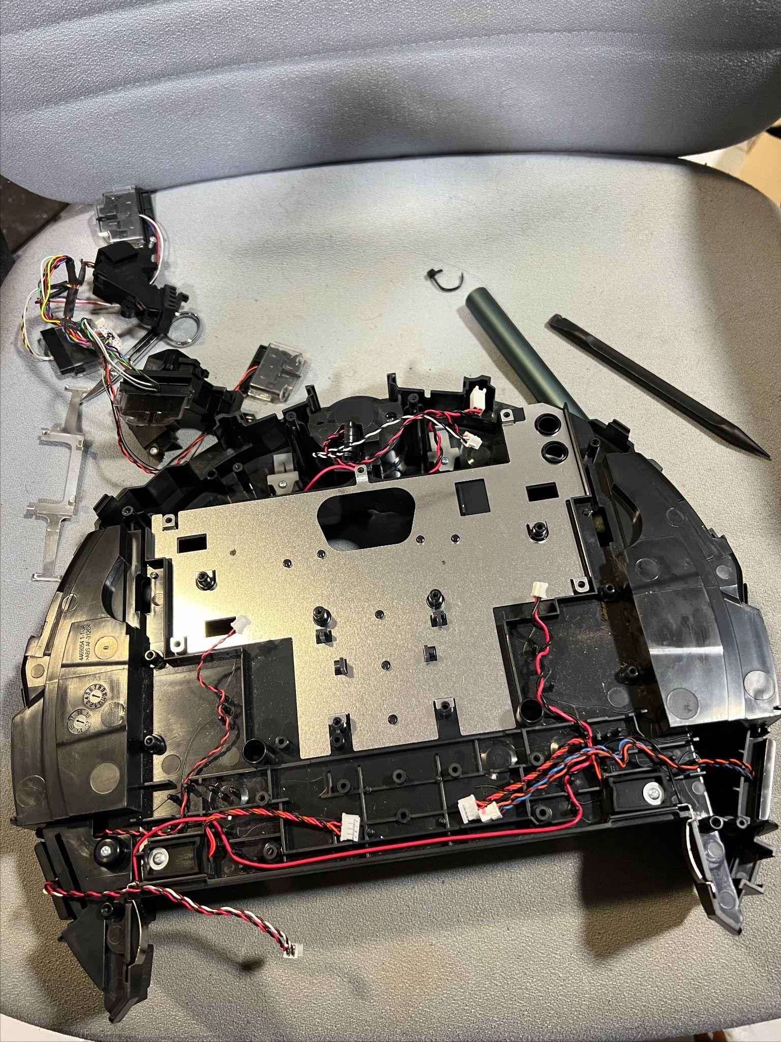 Как «утонувший» робот помог починить своего «собрата». Ремонтируем iRobot Roomba 880 - 14 Как «утонувший» робот помог починить своего «собрата». Ремонтируем iRobot Roomba 880 - 14