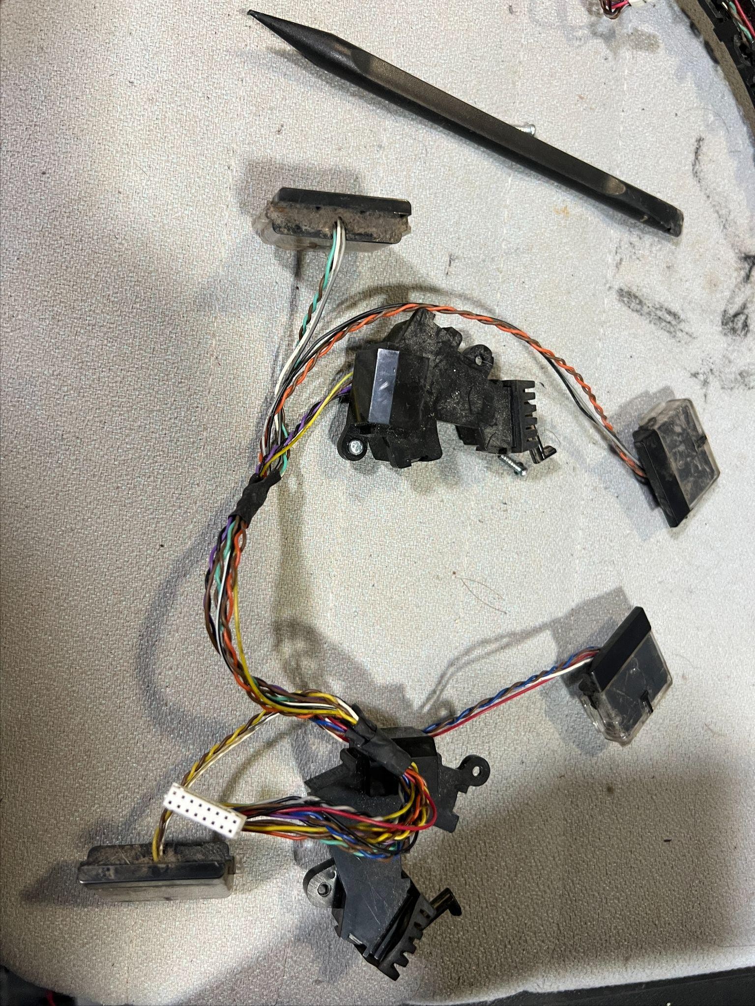 Как «утонувший» робот помог починить своего «собрата». Ремонтируем iRobot Roomba 880 - 17 Как «утонувший» робот помог починить своего «собрата». Ремонтируем iRobot Roomba 880 - 17