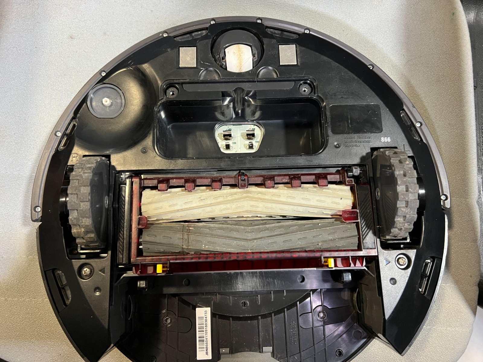 Как «утонувший» робот помог починить своего «собрата». Ремонтируем iRobot Roomba 880 - 7 Как «утонувший» робот помог починить своего «собрата». Ремонтируем iRobot Roomba 880 - 7