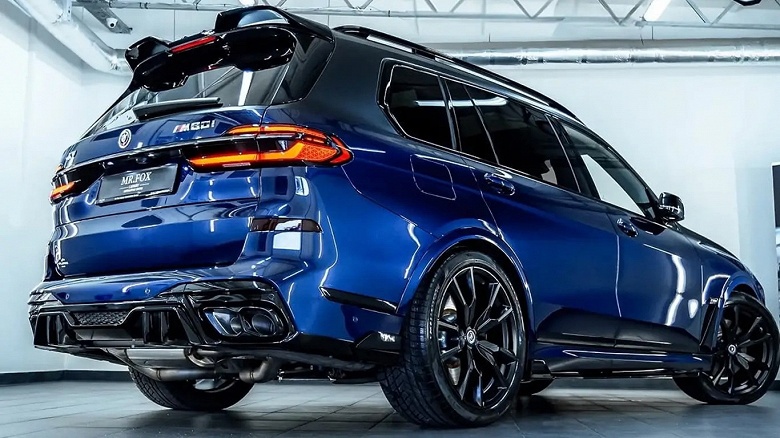 Представлен новый BMW X7 с V8 на 530 л.с., который разгоняется до 100 км/ч за 4,5 с