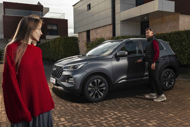 Современные кроссоверы Chery по цене &laquo;Москвича&raquo;. В России распродают Chery Tiggo 4 Pro 18 Years Edition 2024