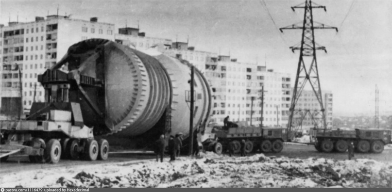 Транспортировка внешнего страховочного корпуса АСТ-500 на ГАСТ