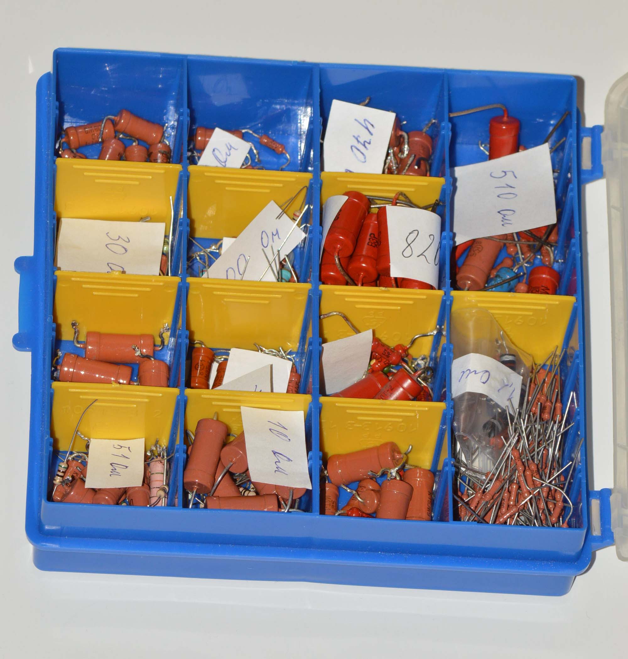 Пример контейнера промышленного изготовления