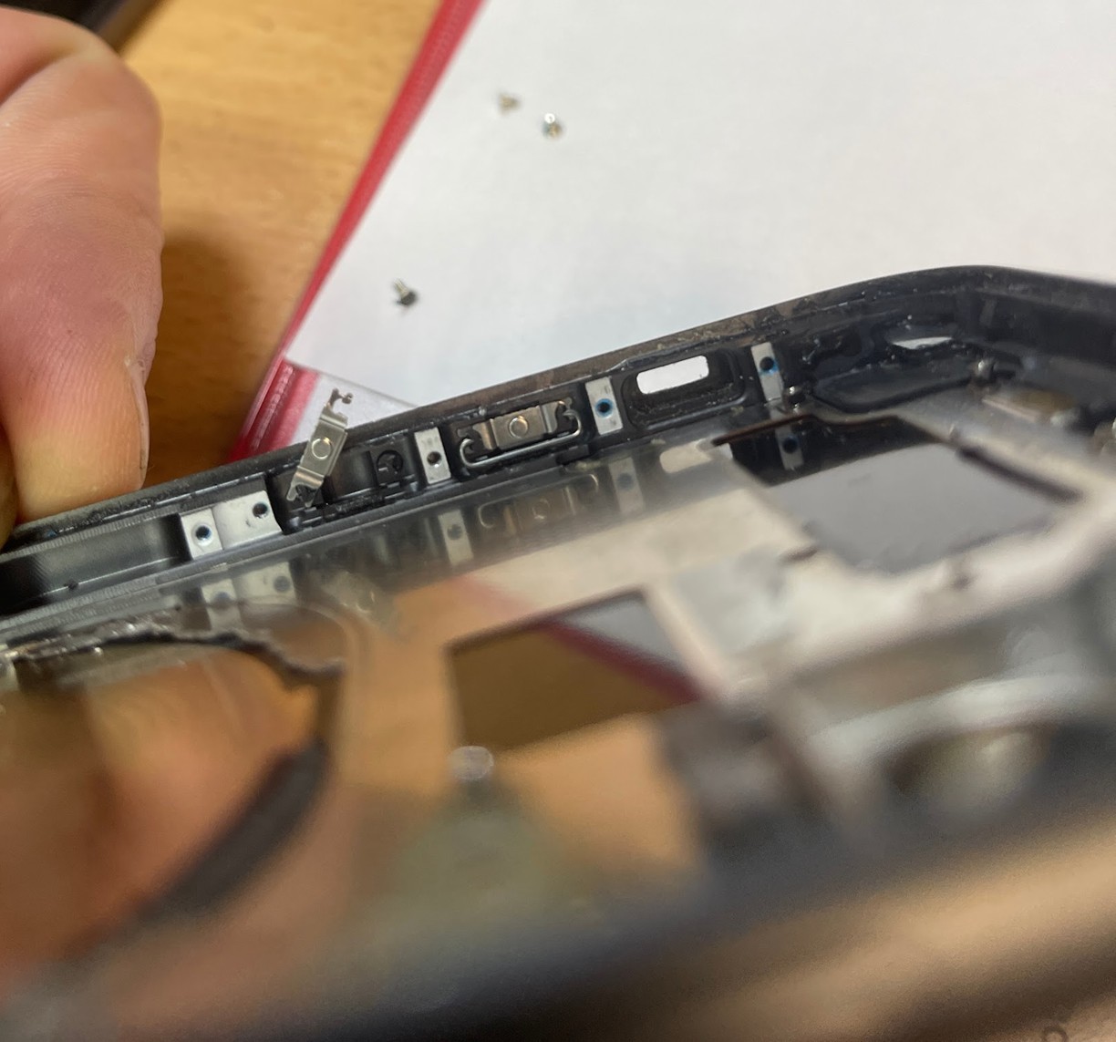 Возможно, вы уже подумали: «Ну и что тут интересного, все просто так возьмет и встанет без проблем!». Но не совсем.