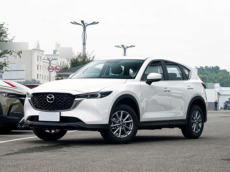 155-сильный мотор и классический &laquo;автомат&raquo; &mdash; 3 млн рублей. Mazda CX-5 2025 уже можно заказать в России