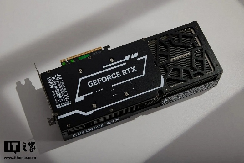 Новейшую Galax GeForce RTX 5090 D показали со всех сторон. Продажи стартуют уже 5 февраля