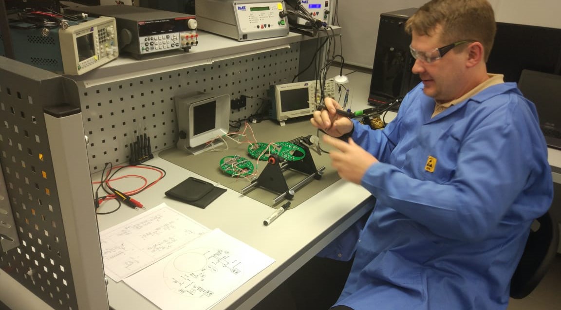 Случайный PCB-art, «сломавший головы» сотням студентов-электронщиков - 10 image