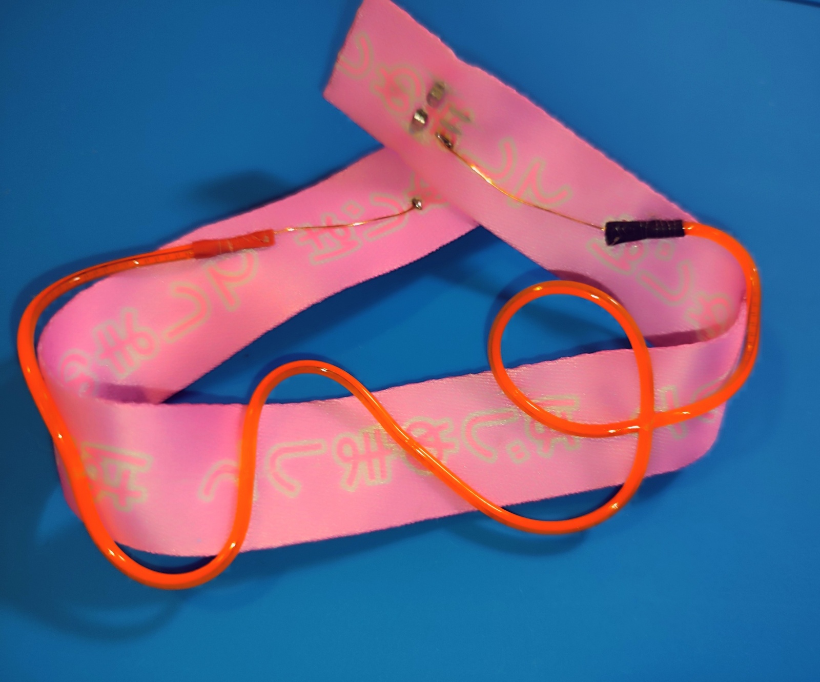 Создание светящегося чокера - 22