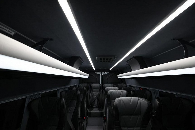 Теперь в России есть не только современные минивэны, но и туристический автобус бизнес-класса на базе &laquo;Газели&raquo;