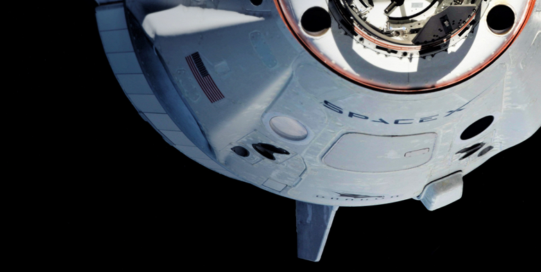 Россия и США продолжают сотрудничество &mdash; космонавты Платонов и Артемьев полетят на разных кораблях Crew Dragon к МКС