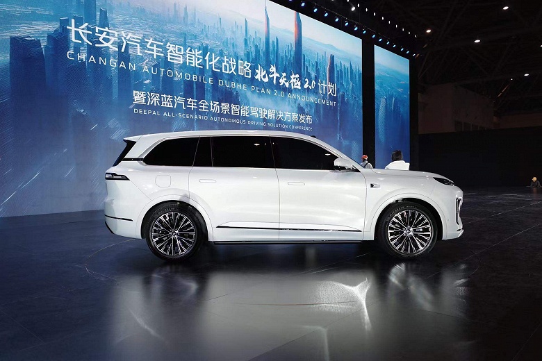 Этот кроссовер Changan готов подвинуть Li Auto L9. Представлен Deepal S09 — 492-сильный флагманский полноприводный внедорожник - 2 Этот кроссовер Changan готов подвинуть Li Auto L9. Представлен Deepal S09 — 492-сильный флагманский полноприводный внедорожник