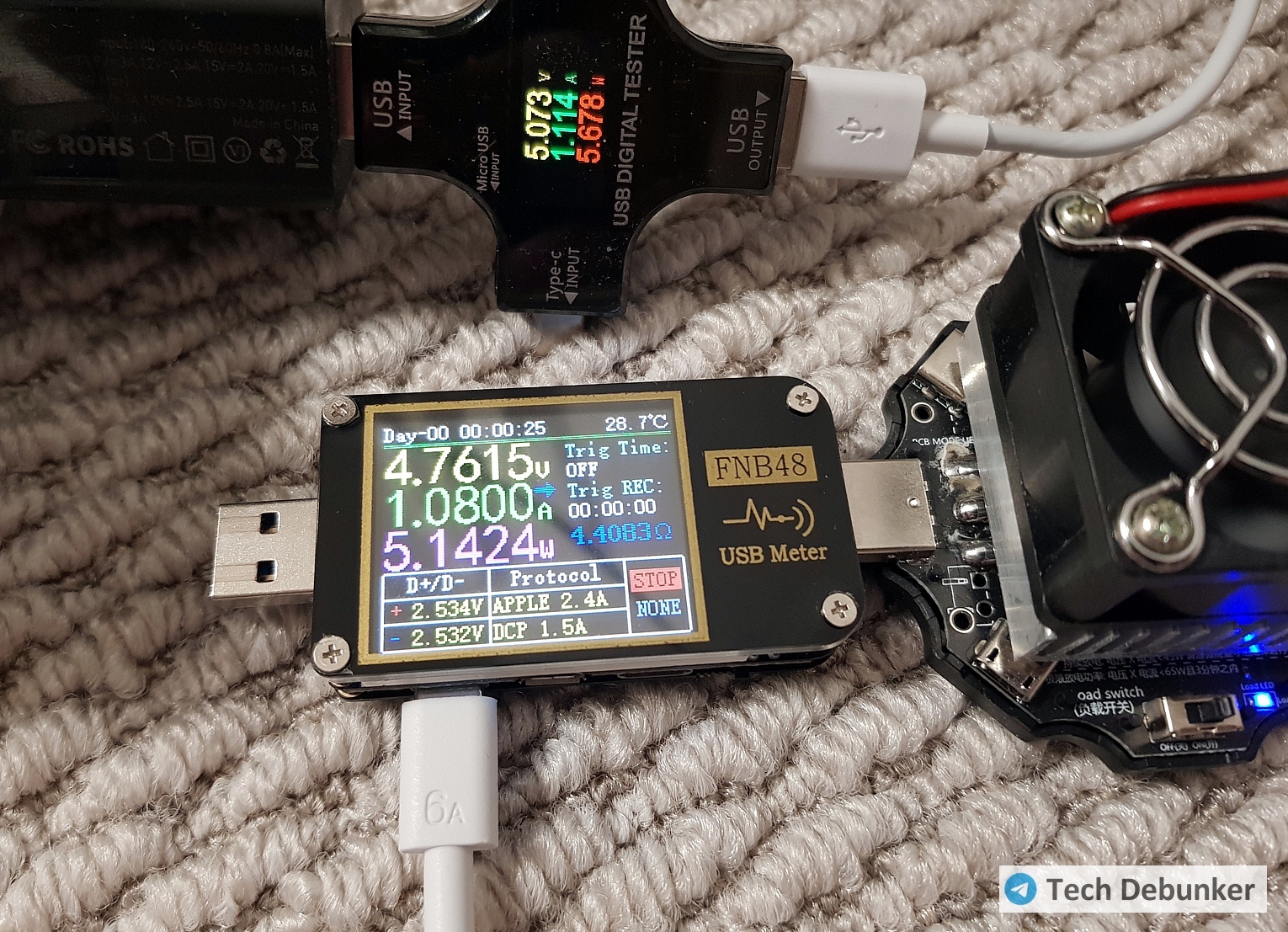 Просадка напряжения на кабеле с нагрузкой 1А составила ~0,31 В