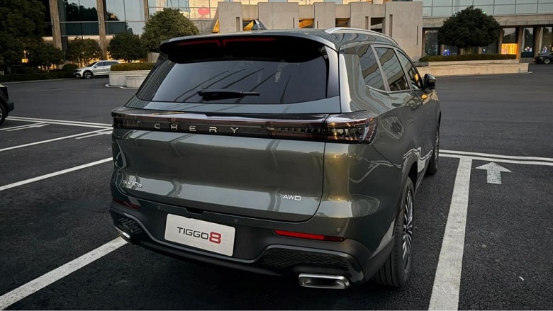 Новый Chery Tiggo 8 скоро выходит в России, у этого кроссовера есть 8-ступенчатый «автомат» и полный привод - 2 Новый Chery Tiggo 8 скоро выходит в России, у этого кроссовера есть 8-ступенчатый «автомат» и полный привод