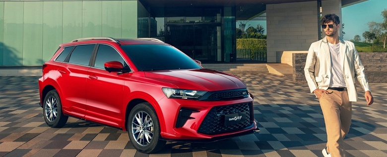 Кроссовер размером с Nissan X-Trail, который выпускается в России, получит улучшенный мотор. Анонсирована новая версия SWM G01F