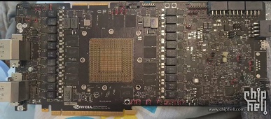 Такая GeForce RTX 5090 могла бы потреблять до 2,4 кВт. У Nvidia были прототипы с четырьмя 16-контактными разъёмами питания - 2 Такая GeForce RTX 5090 могла бы потреблять до 2,4 кВт. У Nvidia были прототипы с четырьмя 16-контактными разъёмами питания