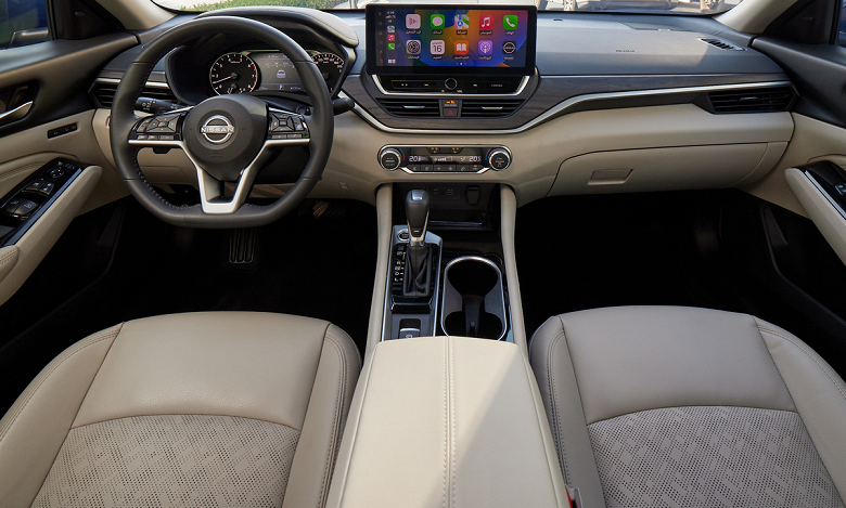 Замена Honda Accord и Toyota Camry по цене ниже &laquo;Москвича&raquo;. В России принимают предзаказы на большой седан Nissan Altima