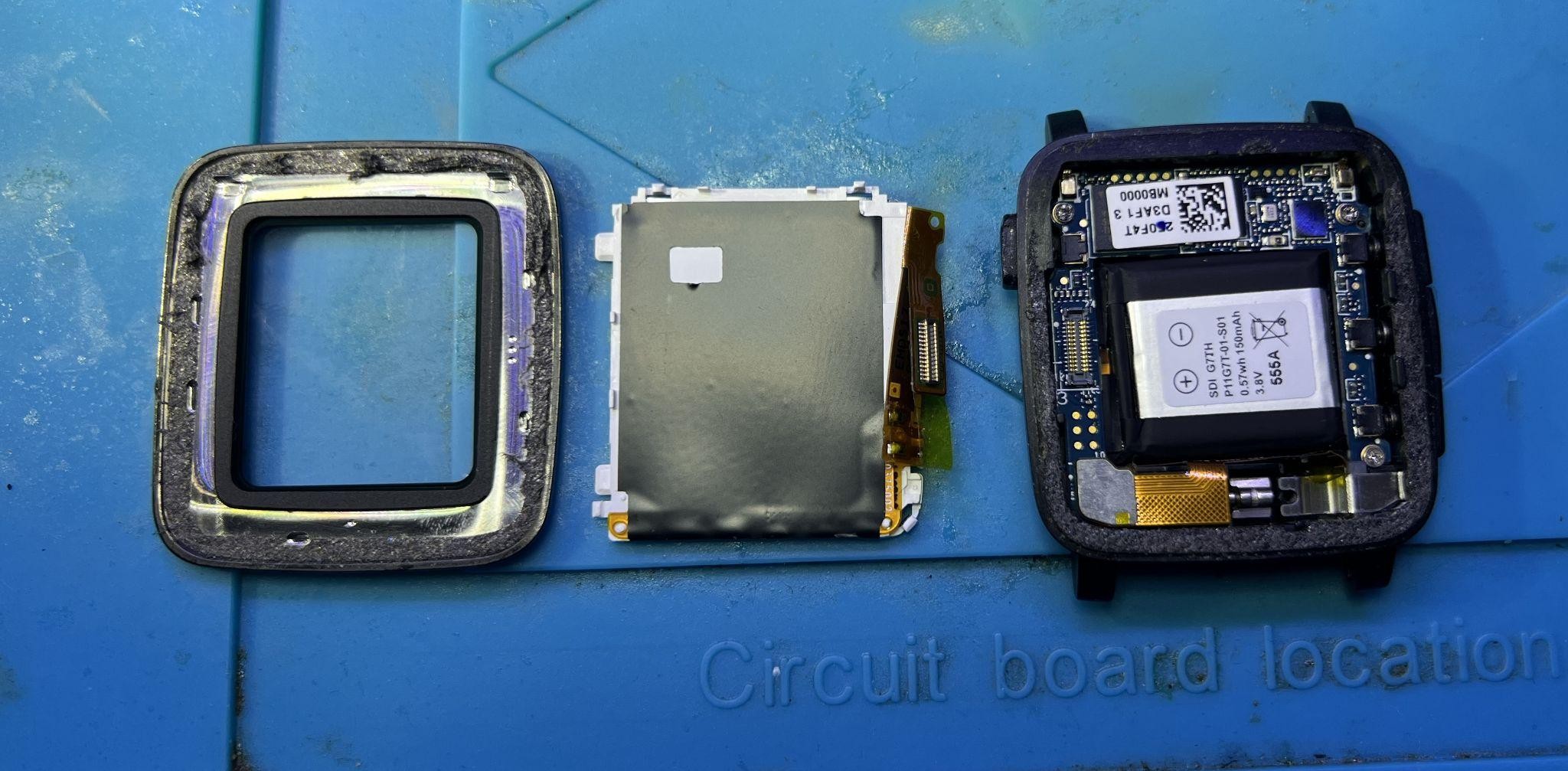 Pebble, живи! Вернутся ли умные часы с E-Ink-дисплеем и что под капотом у Pebble Time 2015 года - 9