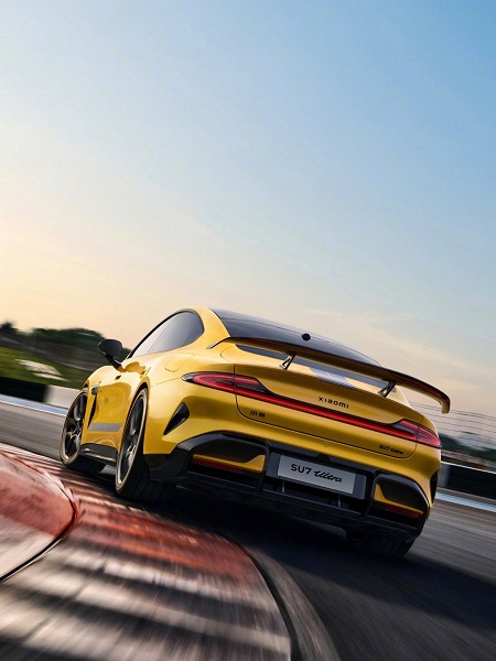 «Porsche по-прежнему лучшая машина в мире». Глава Xiaomi признался в любви к автомобилям Porsche после того, как Xiaomi SU7 Ultra установил рекорд на гоночной трассе в Шанхае - 1 «Porsche по-прежнему лучшая машина в мире». Глава Xiaomi признался в любви к автомобилям Porsche после того, как Xiaomi SU7 Ultra установил рекорд на гоночной трассе в Шанхае