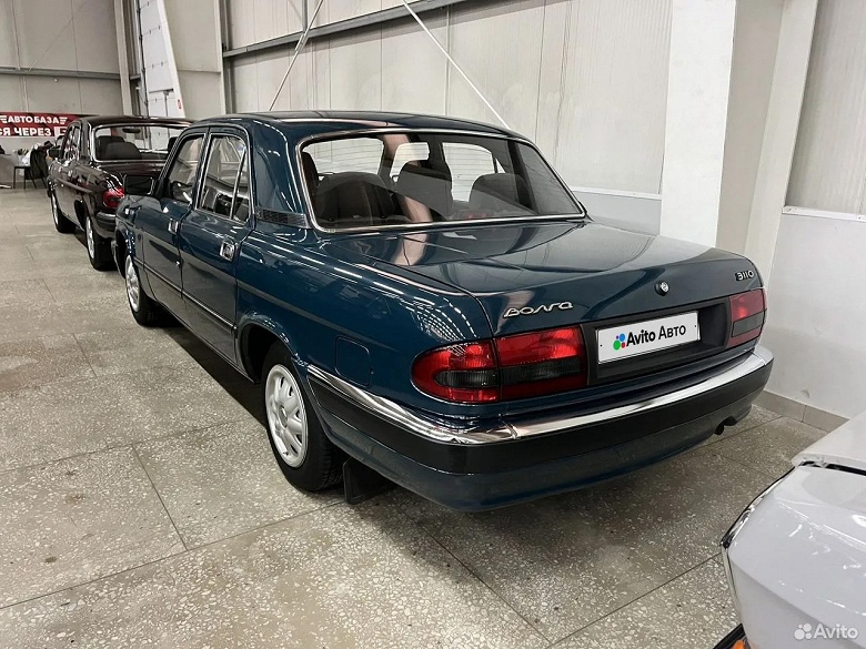 В России продают новую 24-летнюю &laquo;Волгу&raquo; ГАЗ-3110 из частной коллекции. Цена &mdash; всего 2 млн рублей