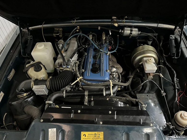 В России продают новую 24-летнюю &laquo;Волгу&raquo; ГАЗ-3110 из частной коллекции. Цена &mdash; всего 2 млн рублей